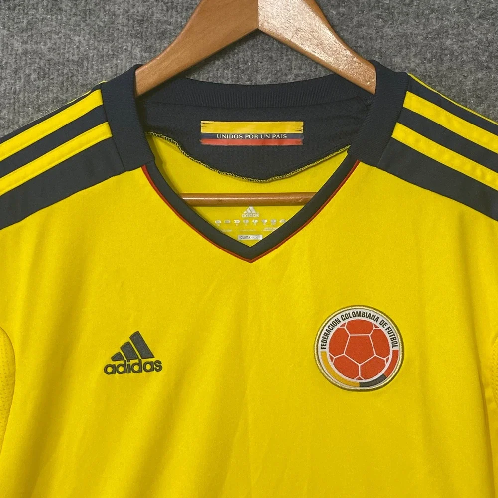 Adidas Colombia National Team 2011 Home Soccer Jersey Yellow Mens Medium